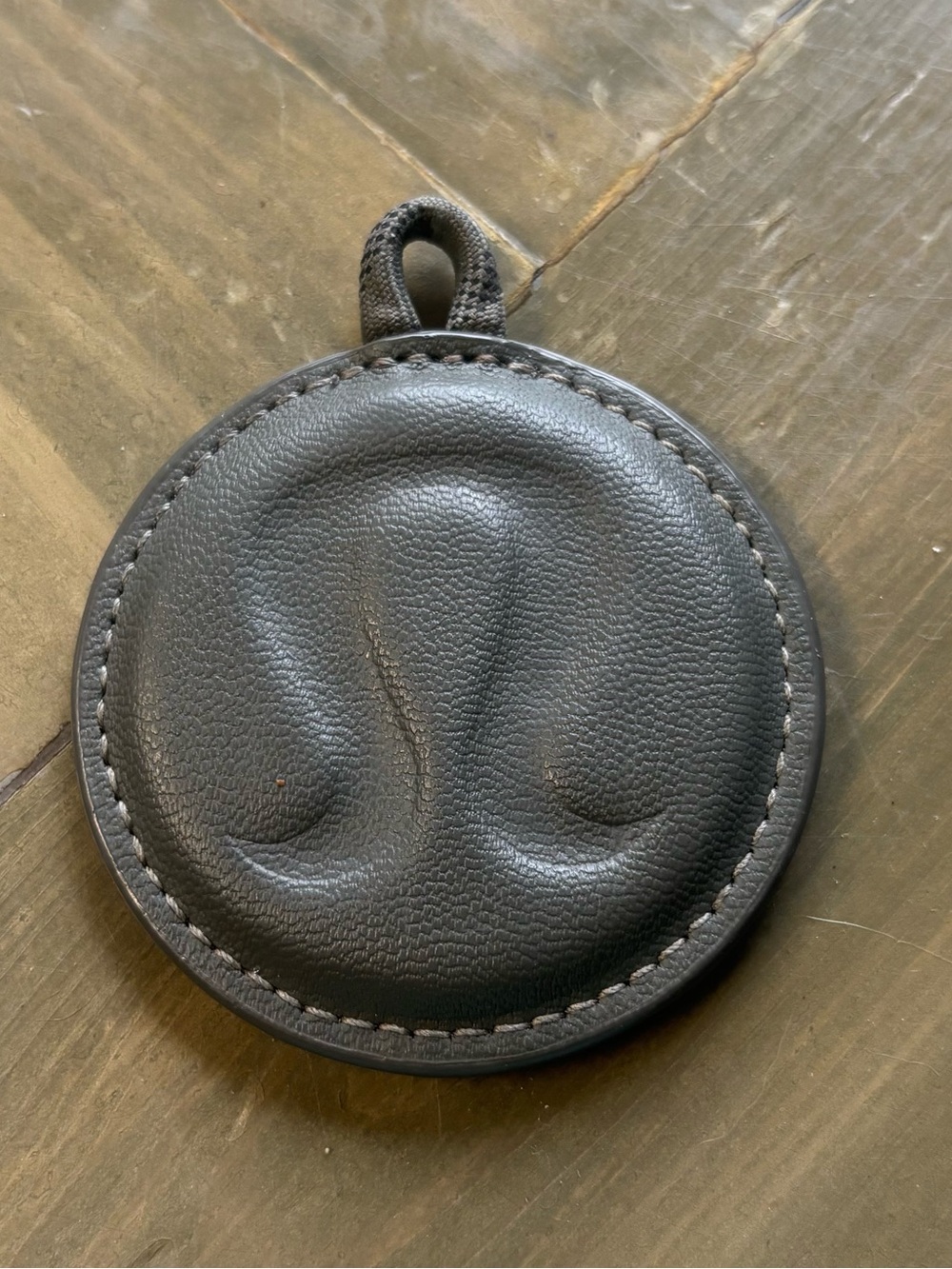 Lululemon Key Moments Keychain Vapor Gray debossed Lululemon charm only.  In EUC